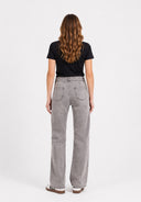 High-Waist Jeans High-Waist Jeans